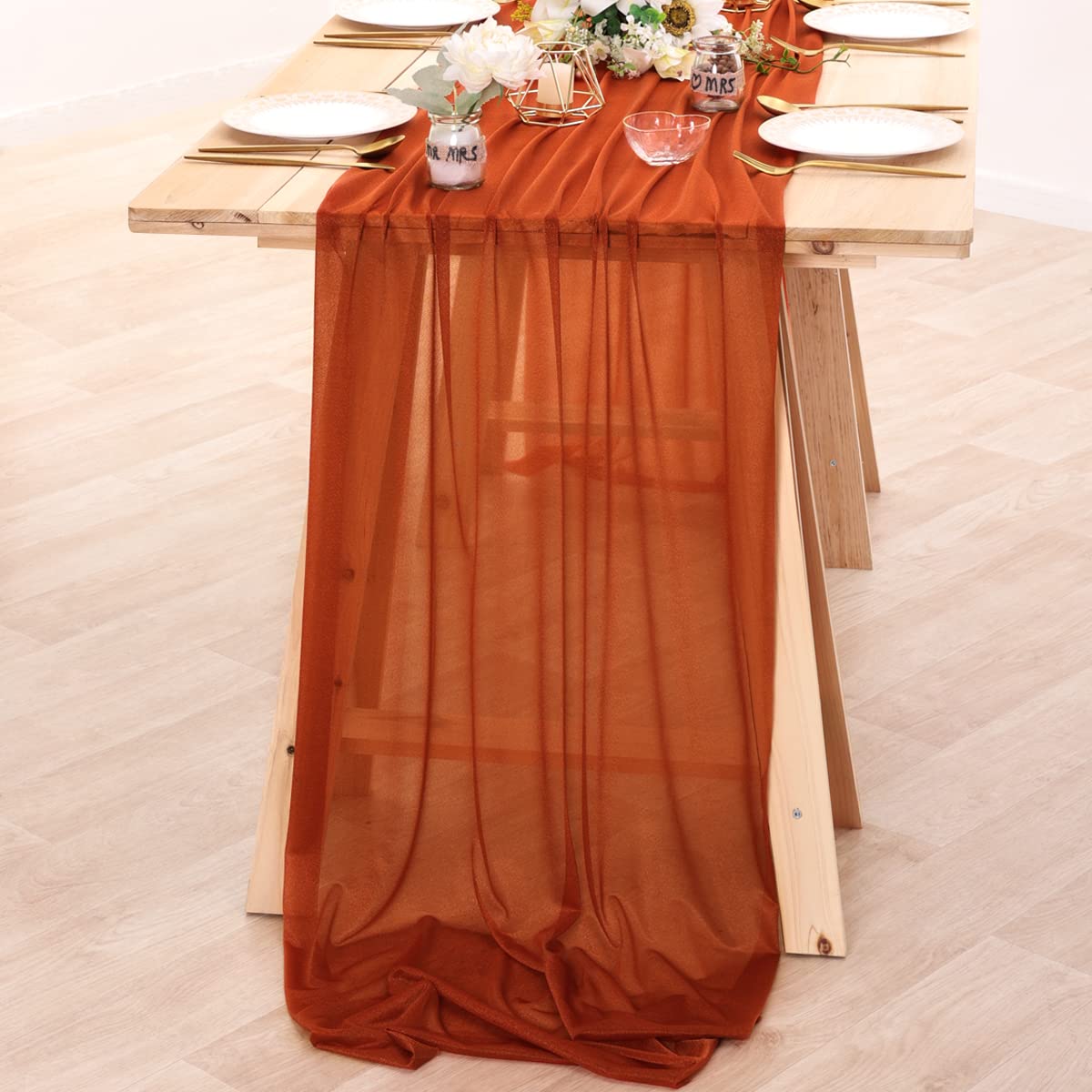 Chiffon Table Runner Nude Shee - Christmas Table Runner recension och pris